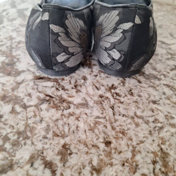 Alexander McQueen Silk Black floral print Loafer Flats size 39 - Picture 4 of 13